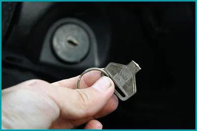 Half Price Locksmith Services Tucson, AZ 520-226-3043 Half Price Locksmith Services Tucson, AZ 520-226-3043 - 13-key-broke